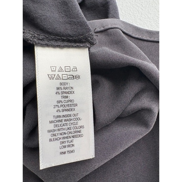 Cynthia Rowley Gray V-Neck Short Sleeve Layered Hem T-Shirt Top Medium - Picture 4 of 7